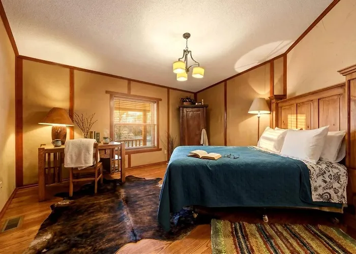 Spacious Retreat With Stone Fireplace & Pond Views In Banner, Wyoming Banner